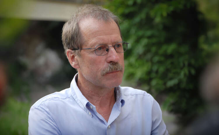 Prof. em. Andreas Engel